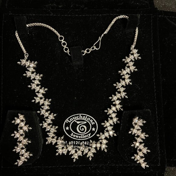 Crystal Stainless Steel Jewelry Set (Necklace + Earrings) *BRAND NEW* - Picture 1 of 3